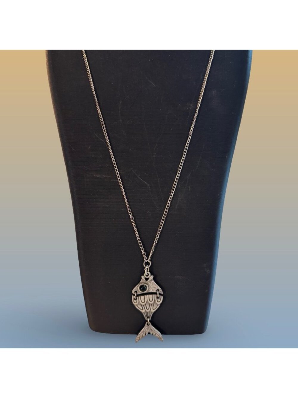 Fish Pendant Necklace With Articulated Design In Vintage Silver Finish Gift